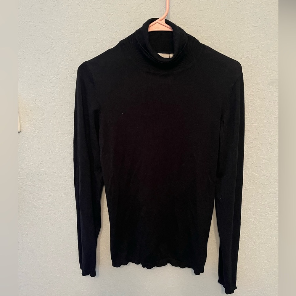 Black turtle neck shirt